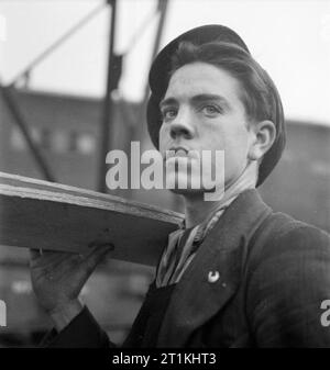 Cecil Beaton Photographs- Tyneside Shipyards, 1943. Foto Stock