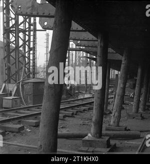 Cecil Beaton Photographs- Tyneside Shipyards, 1943. Foto Stock