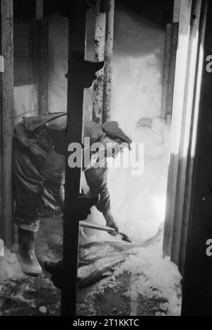 I pescherecci da traino Grimsby - la vita quotidiana con i pescatori, Grimsby, Lincolnshire, Inghilterra, Regno Unito, 1945. Foto Stock