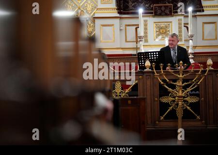 Il ministro degli Esteri danese Lars Loekke Rasmussen interviene durante la cerimonia nella sinagoga di Copenaghen sabato 14 ottobre 2023. Sabato si terrà una cerimonia nella sinagoga di Copenaghen per le vittime dell'attacco di Hamas a Israele. Vi parteciperanno, tra gli altri, la Regina, il primo Ministro e il Ministro degli affari Esteri. (Foto: Ida Marie Odgaard/Scanpix 2023) Foto Stock