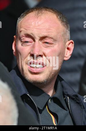 Wrexham, Regno Unito. 14 ottobre 2023. Steve Cooper manager del Nottingham Forest, durante il match di Sky Bet League 2 Wrexham vs Salford City a Stok CAE Ras, Wrexham, Regno Unito, 14 ottobre 2023 (foto di Cody Froggatt/News Images) a Wrexham, Regno Unito il 10/14/2023. (Foto di Cody Froggatt/News Images/Sipa USA) credito: SIPA USA/Alamy Live News Foto Stock