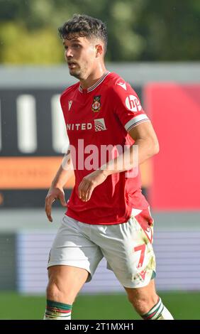 Wrexham, Regno Unito. 14 ottobre 2023. Jordan Davies 7# del Wrexham Association Football Club, durante il match di Sky Bet League 2 Wrexham vs Salford City a Stok CAE Ras, Wrexham, Regno Unito, 14 ottobre 2023 (foto di Cody Froggatt/News Images) a Wrexham, Regno Unito il 10/14/2023. (Foto di Cody Froggatt/News Images/Sipa USA) credito: SIPA USA/Alamy Live News Foto Stock