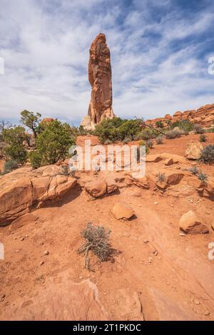 escursioni a piedi lungo il sentiero del giardino dei diavoli nel parco nazionale degli archi, usa Foto Stock