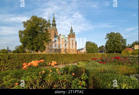 Mattina al Castello di Rosenborg, Copenaghen, Danimarca Foto Stock