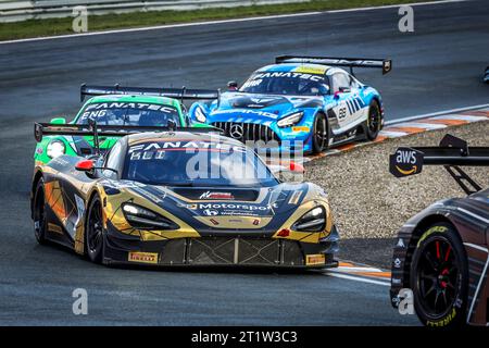 Zandvoort, Paesi Bassi. 15 ottobre 2023. 112 SIEDLER Norbert AUT, KRUPINSKI Patryk POL, JP MotorsportMcLaren 720S GT3 EVO, azione durante il GT World Challenge Europe Powered by AWS 2023, dal 13 al 15 ottobre 2023 sul circuito di Zandvoort, a Zandvoort, Paesi Bassi - foto Grégory Lenormand/DPPI Credit: DPPI Media/Alamy Live News Credit: DPPI Media/Alamy Live News Foto Stock