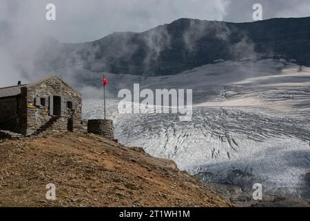 Monte Leone Berghütte im Wallis Foto Stock