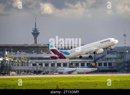 Eurowings, Airbus A321-200, D-AIDV, beim Start auf dem Flughafen Düsseldorf International, Flughafen DUS *** Eurowings, Airbus A321 200, D AIDV, al decollo all'aeroporto internazionale di Düsseldorf, DUS credito aeroportuale: Imago/Alamy Live News Foto Stock