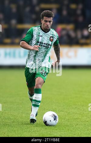 Southport contro Gloucester City 14 ottobre 2023 Big Help Stadium .Southport. Vanarama National League North. Kornell McDonald in azione per Gloucester foto di Alan Edwards per f2images Foto Stock