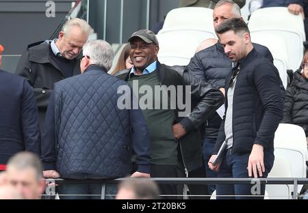 Celebrity TV Chef Ainsley Harriott. - West Ham United contro Arsenal, Premier League, The London Stadium, London, UK - 16 aprile 2023. Solo per uso editoriale - si applicano le restrizioni DataCo Foto Stock