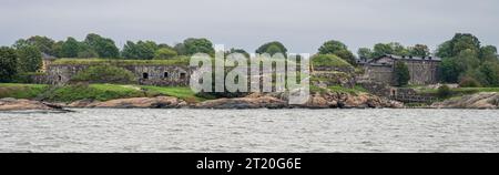 Fortezza di Suomenlinna dal mare Foto Stock