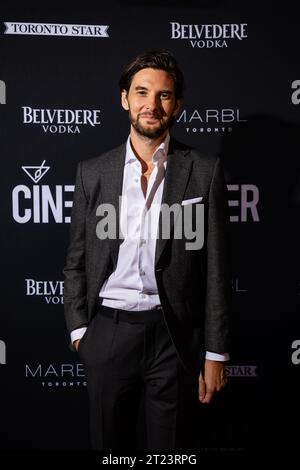 Il cast di 'The Critic' prima festa al Cinema Center di Marbl Toronto con: Ben Barnes Where: Toronto, Canada When: 11 Set 2023 Credit: Lu Chau/WENN Foto Stock