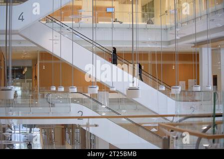 Parigi, Francia. 16 ottobre 2023. Illustrazione del tribunale di Parigi nel 17 arrondissement di Parigi, Francia, il 16 ottobre 2023. Foto di Pierrick Villette/ABACAPRESS.COM Credit: Abaca Press/Alamy Live News Foto Stock