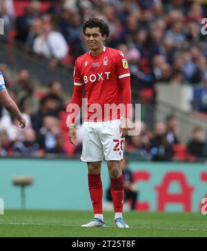 Brennan Johnson della Nottingham Forest contro Huddersfield Town. - Huddersfield Town contro Nottingham Forest, finale di play-off del campionato Sky Bet, Wembley Stadium, Londra, Regno Unito - 29 maggio 2022. Solo per uso editoriale - si applicano le restrizioni DataCo Foto Stock