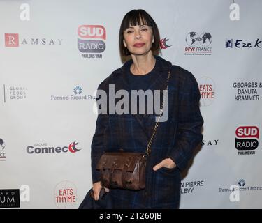 "Destins de Femmes" Par Valérie Perez Ennouchi - la pièce de Théâtre mise en scène par Jérémie Lippman, au Théâtre du Rond-Point des Champs, Parigi. Foto Stock