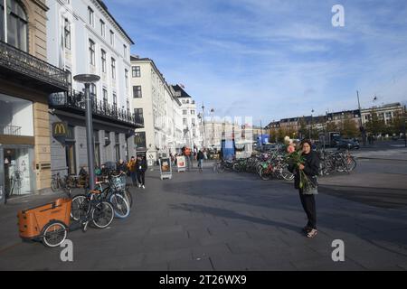 Copenhagen, Danimarca /17 ottobre. 2023/.Vista di kongens nytorv nel cuore della capitale danese della città. (Foto: Francis Joseph Dean/Dean Pictures) Foto Stock