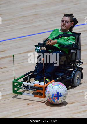 Sydney, Australia. 17 ottobre 2023. Naglis Montvilas, squadra di calcio della Repubblica d'Irlanda, che ha visto in azione durante la partita della FIPFA Powerchair Football World Cup 2023 tra USA e Repubblica d'Irlanda al Quaycenter. Punteggio finale; USA 2:0 Repubblica d'Irlanda. Credito: SOPA Images Limited/Alamy Live News Foto Stock