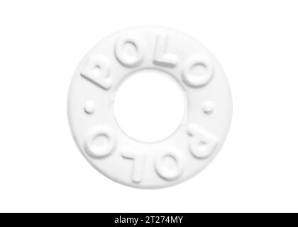 Polo Mint su sfondo bianco. Peppermint Flavoured Confectionery prodotta nel Regno Unito Foto Stock
