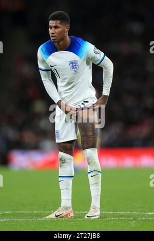 Londra, Regno Unito. 17 ottobre 2023. L'inglese Marcus Rashford durante la partita del gruppo C di qualificazione a Euro 2024 tra Inghilterra e Italia al Wembley Stadium il 17 ottobre 2023 a Londra. (Foto di Daniel Chesterton/phcimages.com) Credit: PHC Images/Alamy Live News Foto Stock