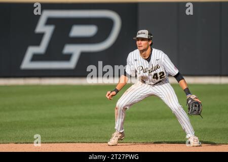 West Lafayette, Indiana, USA. 15 ottobre 2023. CHASE BROWN, l'inquilino di Purdue, ambientato durante la partita di baseball NCAA tra i Dayton Flyers e i Purdue Boilermakers, domenica 15 ottobre 2023, all'Alexander Field di West Lafayette, Ind. (Immagine di credito: © David Wegiel/ZUMA Press Wire) SOLO USO EDITORIALE! Non per USO commerciale! Foto Stock