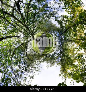 Piccolo pianeta sfera a 360 gradi. Panorama nuova Zelanda Foto Stock