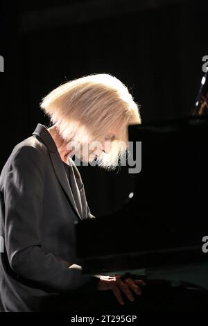 Cracovia, Polonia - 3 novembre 2015: Carla Bley Trios suona musica dal vivo al Cracow Jazz All Souls Day Festival di Cracovia. Polonia Foto Stock