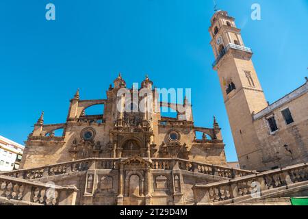 Splendida facciata della chiesa cattedrale della città di Jerez de la Frontera a Cadice, Andalusia Foto Stock
