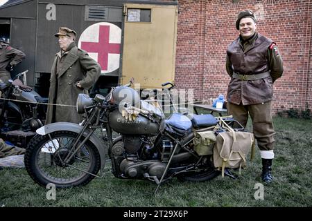 Motocicletta della seconda guerra mondiale dell'esercito britannico. Motocicletta militare BSA. Rievocazione della seconda guerra mondiale degli anni '1940, Avoncroft Museum, Bromsgrove, Inghilterra Regno Unito Foto Stock