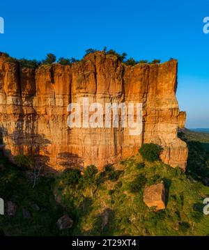 Immagini aeree delle scogliere Chilojo dello Zimbabwe nel Parco Nazionale di Gonarezhou. Foto Stock