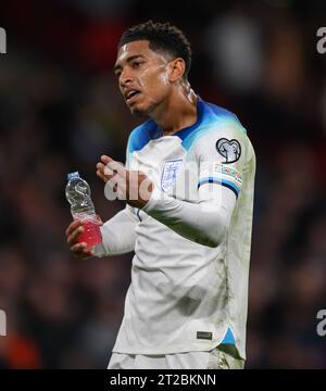 Londra, Regno Unito. 17 ottobre 2023. 17 ottobre 2023 - Inghilterra / Italia - qualificazioni Euro 2024 - Stadio di Wembley. Jude Bellingham in Inghilterra: Mark Pain / Alamy Live News Foto Stock