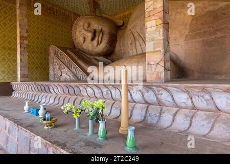 Centro di meditazione buddista Sontte Wan, a Oudong, l'ex capitale della Cambogia Foto Stock