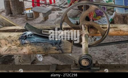 Piattening Rice, in Cambogia rurale Foto Stock