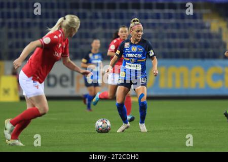 Isabelle Meyer (10 SKN St Polten) in azione durante la partita di qualificazione della UEFA Womens Champions League St Polten vs Valur all'NV Arena St Polten (Tom Seiss/ SPP) credito: SPP Sport Press Photo. /Alamy Live News Foto Stock