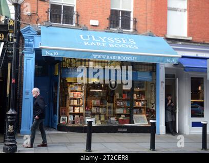 Dublino, Irlanda. 29 settembre 2023. 20230929: Veduta dell'entrata e del negozio di Ulysses rare Books a Dublino, Irlanda. (Immagine di credito: © Chuck Myers/ZUMA Press Wire) SOLO USO EDITORIALE! Non per USO commerciale! Foto Stock