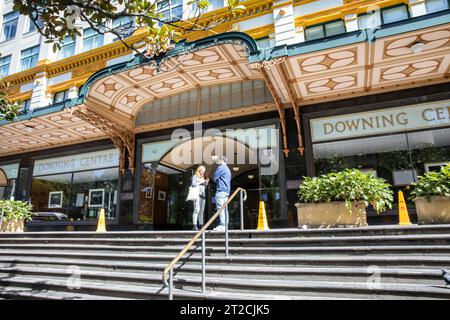 Edificio dei tribunali del Downing Centre nel centro di Sydney per le questioni locali e distrettuali del governo statale, New South Wales, Australia Foto Stock