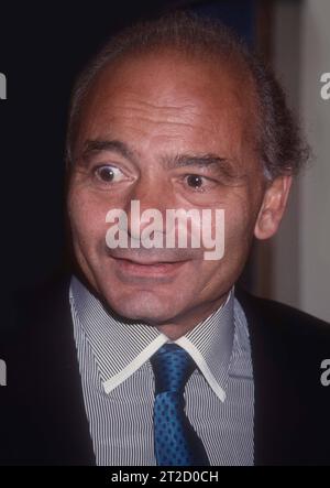 **FOTO DEL FILE** Burt Young è morto. Burt Young 1990 foto di Adam Scull/PHOTOlink.net /MediaPunch Copyright: XPHOTOlinkx credito: Imago/Alamy Live News Foto Stock