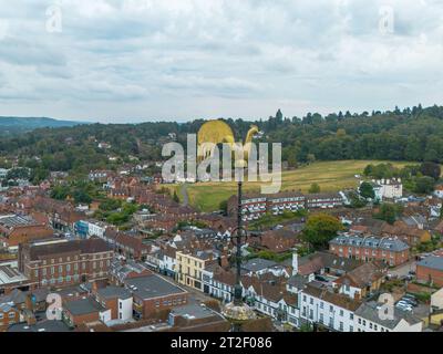 Vista aerea di Dorking, Surrey, pittoresca città commerciale nel sud di Eat England Foto Stock