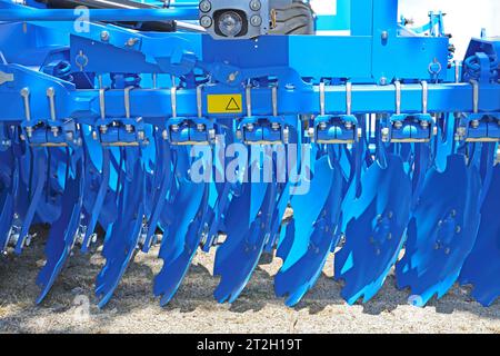 Attrezzature per macchine agricole meccaniche per aratro erpice a dischi Foto Stock