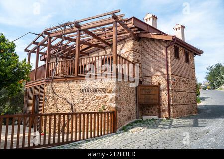 Alanya, Turchia – 26 marzo 2023. Casa Dizdaroglu ad Alanya, Turchia. La casa Dizdaroglu fu costruita da Mehmet Omer Dizdaroglu alla fine del XIX secolo Foto Stock