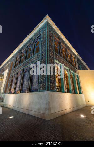 Doha, Qatar - 2 dicembre 2022: Moschea Katara nel villaggio culturale Katara Doha, Qatar. Foto Stock