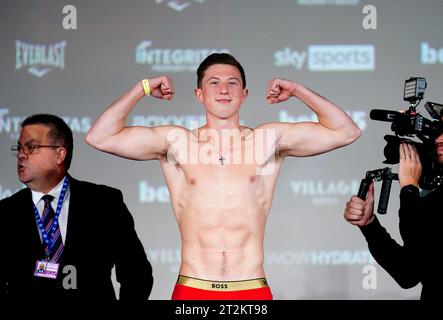 Michael Hennessy Jr durante un Weigh-in al Genesis Cinema di Londra. Data immagine: Venerdì 20 ottobre 2023. Foto Stock