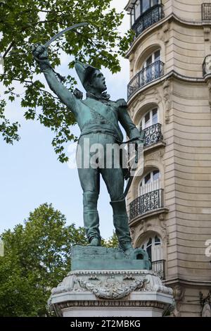 Statua di Marechal Ney, un comandante militare francese e Maresciallo dell'Impero. PARIGI - 29 APRILE 2019 Foto Stock