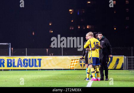 Falkenberg, Svezia. 13 ottobre 2023. Daniel Svensson (15) svedese visto durante il match di qualificazione U21 EURO tra Svezia e Moldavia al Falcon non-alcolico Arena di Falkenberg. (Foto: Gonzales Photo - Amanda Persson). Foto Stock