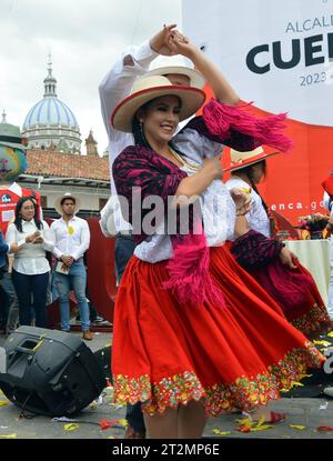 CUENCA-LANZAMIENTO AGENDA-FIESTAS DE CUENCA Cuenca, Ecuador 20 de octubre de 2023 EN la Plazoleta de San Francisco en el centro historico de Cuenca se desarrollo el lanzamiento de la agenda conmemorativa la Fiesta es en Cuenca por el 203 de Aniversario de Independencia de la ciudad. El alcalde Cristian Zamora y autoridades de la ciudad estubieron en el evento el dia de hoy. foto Boris Romoleroux/API. ACE-CUENCA-LANZAMIENTOAGENDA-FIESTASDECUENCA-c2c9399781a5144a1b2e5dc3ffc866d *** CUENCA LANCIO DEL PROGRAMMA DEL FESTIVAL CUENCAS Cuenca, Ecuador 20 ottobre 2023 nella Plazoleta de San Franci Foto Stock