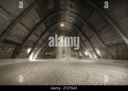 Miniere di sale a Volterra, sale di Volterra, il sale più puro d'Italia, 99,8 puro e completamente privo di qualsiasi sostanza insolubile. Toscana, Italia Foto Stock