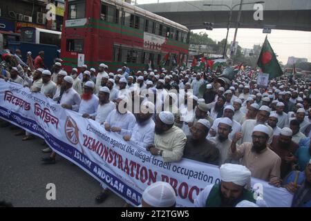 Dhaka Bangladesh 10 ottobre 2023, il movimento islamico ha tenuto manifestazioni e marce contro l'occupazione illegale israeliana della Palestina. Nazmul isla Foto Stock