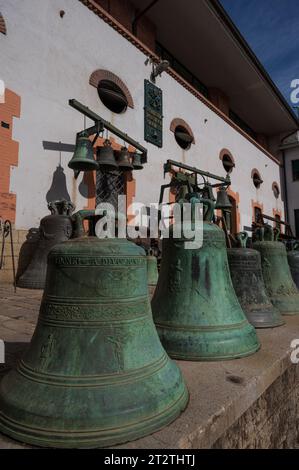 La Pontificia Fonderia Campana Marinelli è un'azienda metallurgica italiana a conduzione familiare, con sede ad Agnone, specializzata nella fusione delle campane. Foto Stock