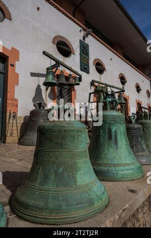 La Pontificia Fonderia Campana Marinelli è un'azienda metallurgica italiana a conduzione familiare, con sede ad Agnone, specializzata nella fusione delle campane. Foto Stock