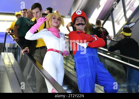 Il secondo anno del festival Comic-con Junior della cultura pop inizia a Brno, Repubblica Ceca, il 21 ottobre 2023. Stelle di film e serie popolari, Foto Stock