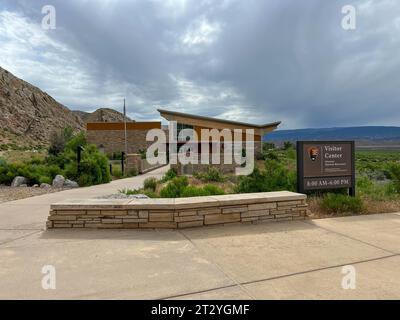 Vernal, Utah USA - 7 giugno 2023: Il Visitors Center presso il Dinosaur National Monument vicino a Vernal, Utah, negli Stati Uniti d'America. Foto Stock