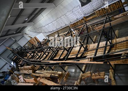 Costruzione della replica della nave funeraria anglosassone Sutton Hoo, Woodbridge, Suffolk Foto Stock